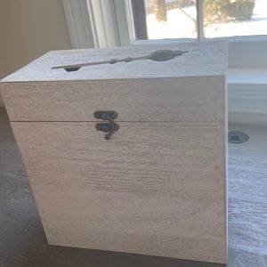 Wedding card box holder